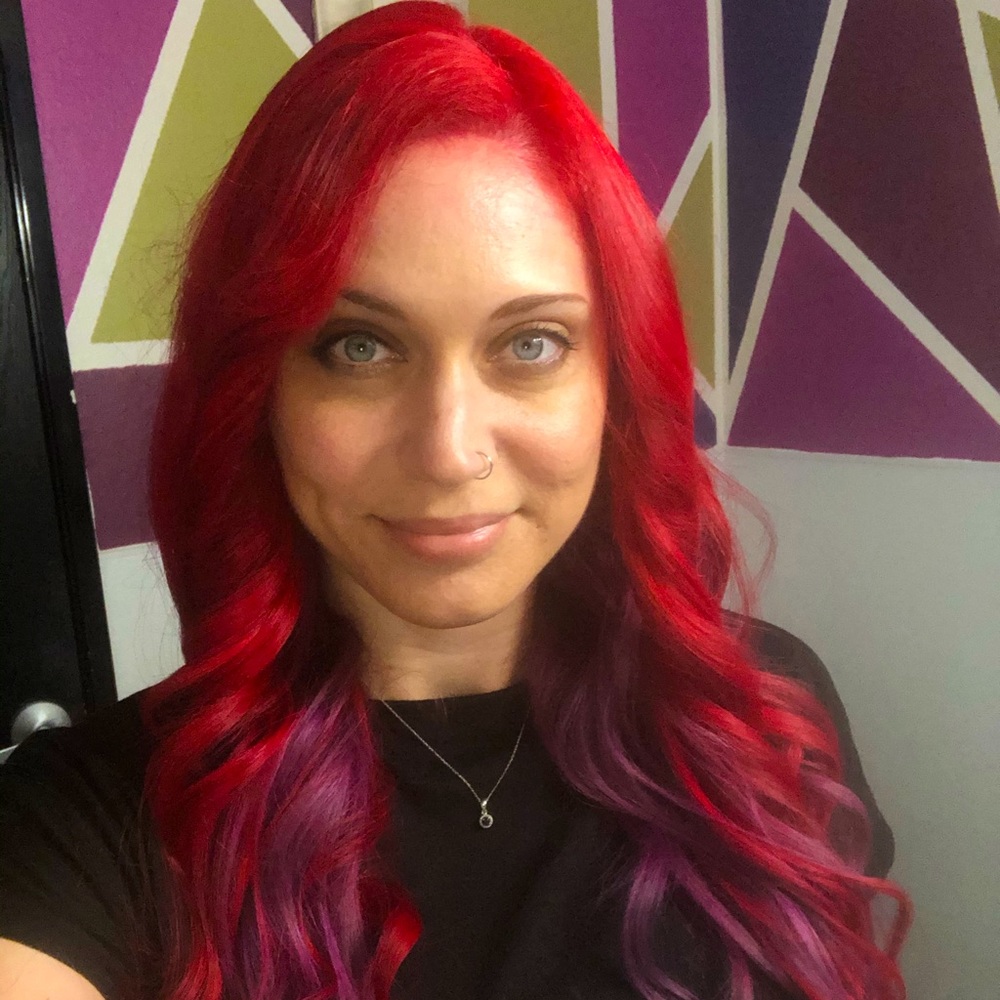 Meet your Posher, Lauren
